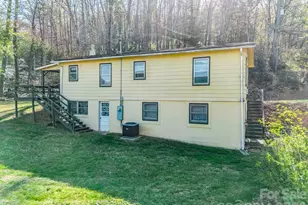 135 Jordan Rd, Swannanoa, NC 28778 - Photo 21