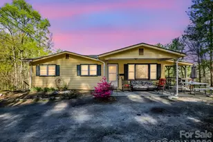 135 Jordan Rd, Swannanoa, NC 28778 - Photo 1