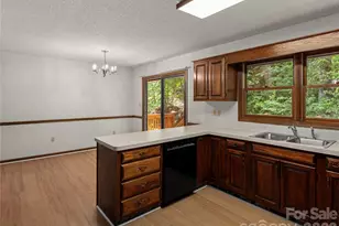 11 Tree Top Dr, Arden, NC 28704 - Photo 19