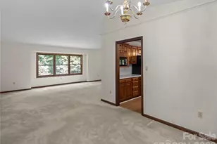 11 Tree Top Dr, Arden, NC 28704 - Photo 17