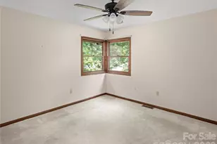 11 Tree Top Dr, Arden, NC 28704 - Photo 33