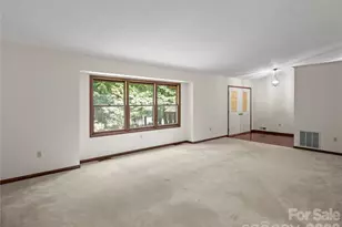 11 Tree Top Dr, Arden, NC 28704 - Photo 11