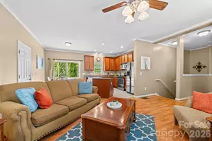 163 Longview Dr, Hendersonville, NC 28791 - Photo 17