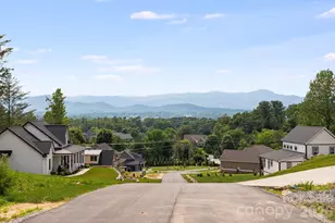 163 Northview Dr, Hendersonville, NC 28791 - Photo 47
