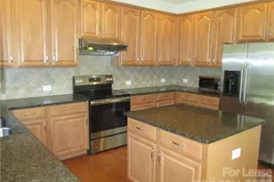 5707 Cactus Valley Rd, Charlotte, NC 28277 - Photo 11