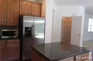 5707 Cactus Valley Rd, Charlotte, NC 28277 - Photo 13