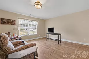 1505 Foxbrook Cir, Lancaster, SC 29720 - Photo 13