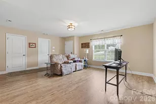 1505 Foxbrook Cir, Lancaster, SC 29720 - Photo 11