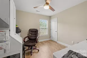 1505 Foxbrook Cir, Lancaster, SC 29720 - Photo 17