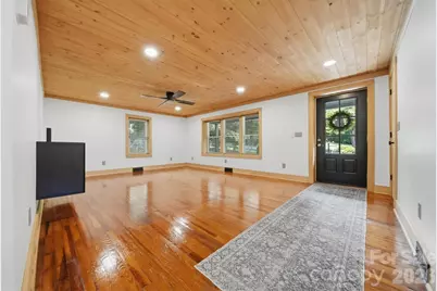 418 Arlington Circle NW, Lenoir, NC 28645 - Photo 3