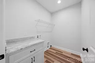 1917 Skyfall Ln, Hickory, NC 28602 - Photo 35