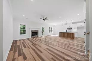 1917 Skyfall Ln, Hickory, NC 28602 - Photo 5