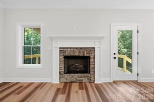1917 Skyfall Ln, Hickory, NC 28602 - Photo 9