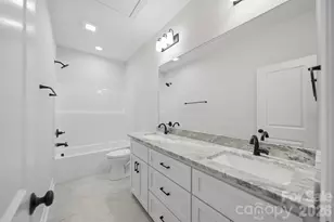 1917 Skyfall Ln, Hickory, NC 28602 - Photo 31