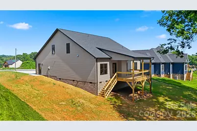 1917 Skyfall Lane, Hickory, NC 28602 - Photo 37