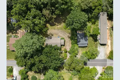 807 N Cherokee Avenue, Black Mountain, NC 28711 - Photo 13