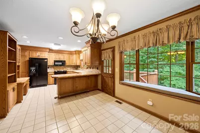 2410 Sandlewood Drive, Gastonia, NC 28054 - Photo 7