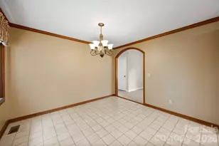 2410 Sandlewood Dr, Gastonia, NC 28054 - Photo 15