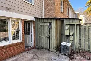 4605 Hedgemore Dr, Charlotte, NC 28209 - Photo 21