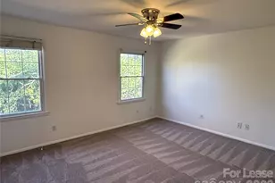 4605 Hedgemore Dr, Charlotte, NC 28209 - Photo 9