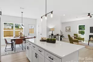 2802 Willow St, Charlotte, NC 28208 - Photo 5