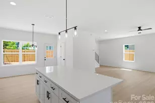 2806 Willow St, Charlotte, NC 28208 - Photo 7