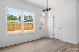 2806 Willow St, Charlotte, NC 28208 - Photo 11