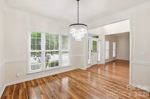 2940 Shady Reach Ln, Charlotte, NC 28214 - Photo 3