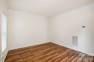 2940 Shady Reach Ln, Charlotte, NC 28214 - Photo 9
