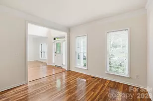 2940 Shady Reach Ln, Charlotte, NC 28214 - Photo 7