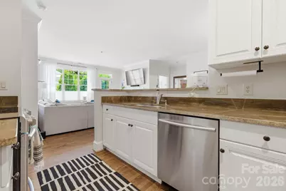 1131 Park West Drive, Charlotte, NC 28209 - Photo 13