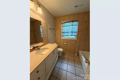 7101 Riding Trail Road, Charlotte, NC 28212 - Photo 15