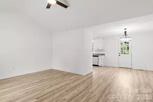 2931 Greenleaf Rd, Clover, SC 29710 - Photo 11