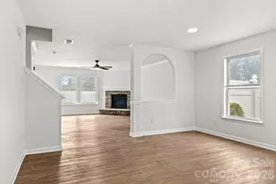 426 Brookhollow Dr, York, SC 29745 - Photo 7
