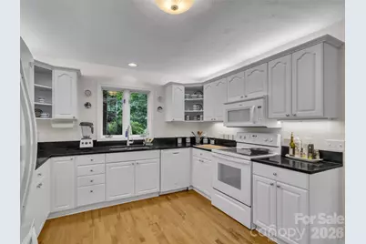228 Crescent Drive, Lake Junaluska, NC 28745 - Photo 13