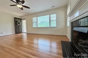 917 W Pine St, Blacksburg, SC 29702 - Photo 5