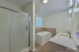 917 W Pine St, Blacksburg, SC 29702 - Photo 13