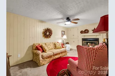 1208 Forest Lake Heights Drive, Nebo, NC 28761 - Photo 31