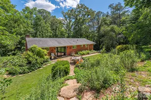 90 Bell Rd, Asheville, NC 28805 - Photo 29