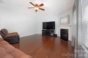 9718 Loughlin Ln, Charlotte, NC 28273 - Photo 13