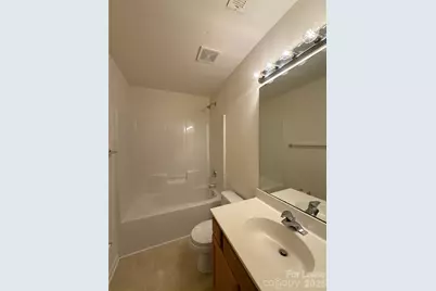 4606 Kingsland Court, Charlotte, NC 28269 - Photo 13