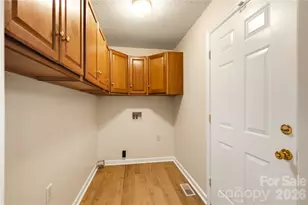 3892 Stoney Creek Dr, Lincolnton, NC 28092 - Photo 11