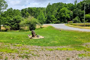 30 Evergreen Rd, Burnsville, NC 28714 - Photo 7