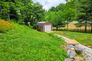 30 Evergreen Rd, Burnsville, NC 28714 - Photo 11