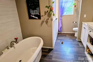 30 Evergreen Rd, Burnsville, NC 28714 - Photo 29