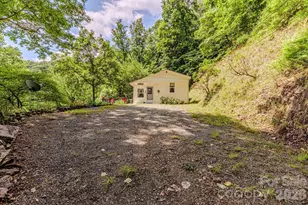 1680 Williamson Rd, Whittier, NC 28789 - Photo 5