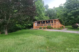 131 Dahlia Ln, Waynesville, NC 28785 - Photo 3