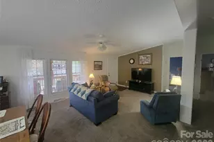 131 Dahlia Ln, Waynesville, NC 28785 - Photo 7