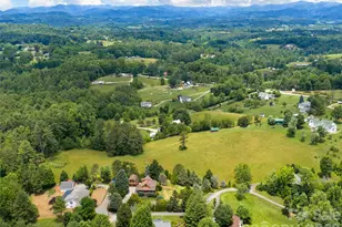 7 Hope Ln, Weaverville, NC 28787 - Photo 35