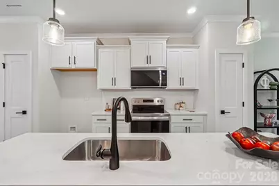 509 Annagh Drive, Charlotte, NC 28217 - Photo 9